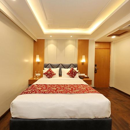 Hotel Blanco Srinagar  Ngoại thất bức ảnh