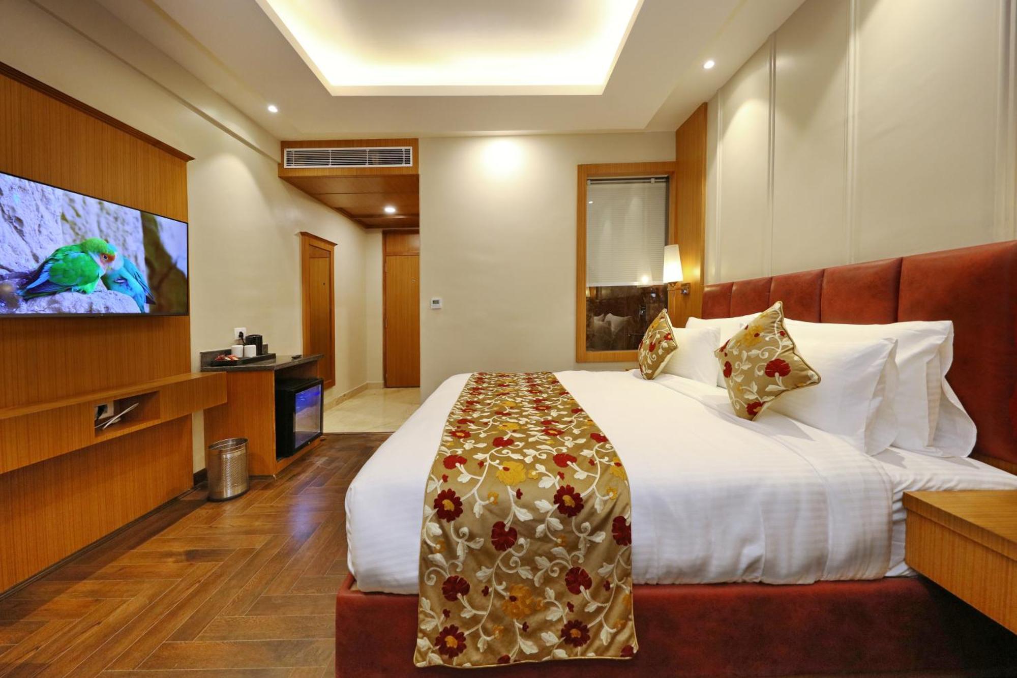 Hotel Blanco Srinagar  Ngoại thất bức ảnh